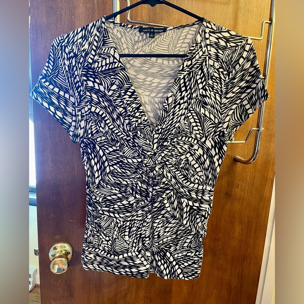 Black and White Buttoned Blouse